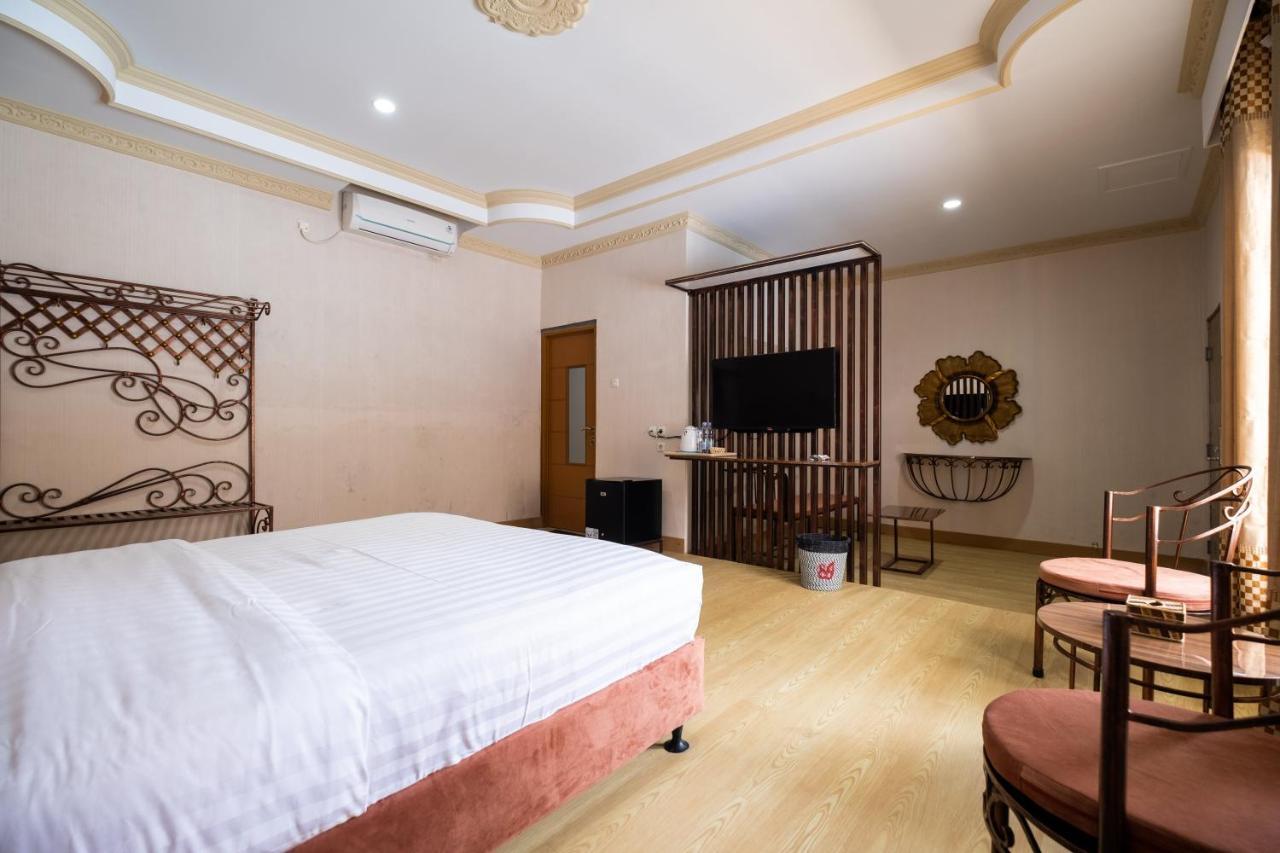 יוגיאקרטה Sartini Inn Jogja מראה חיצוני תמונה