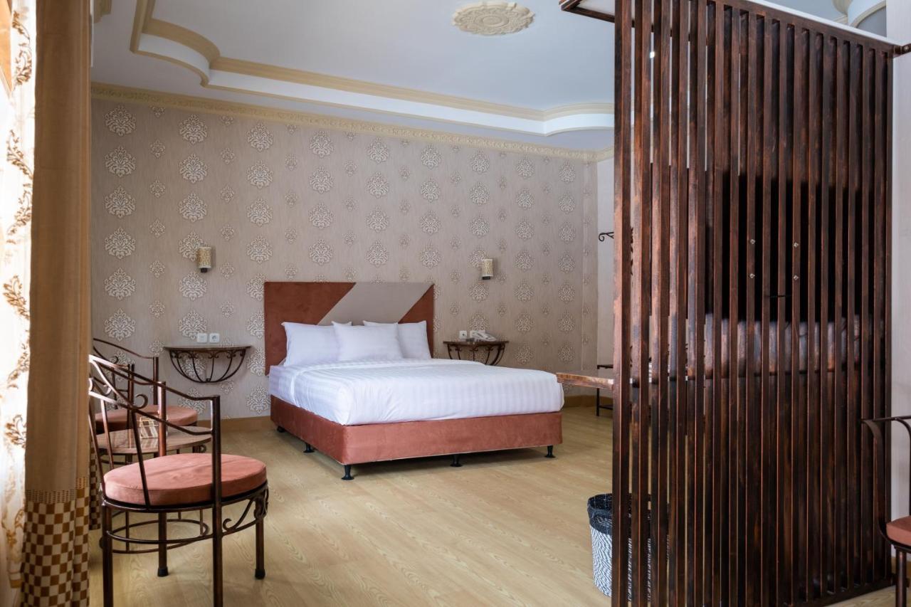 יוגיאקרטה Sartini Inn Jogja מראה חיצוני תמונה