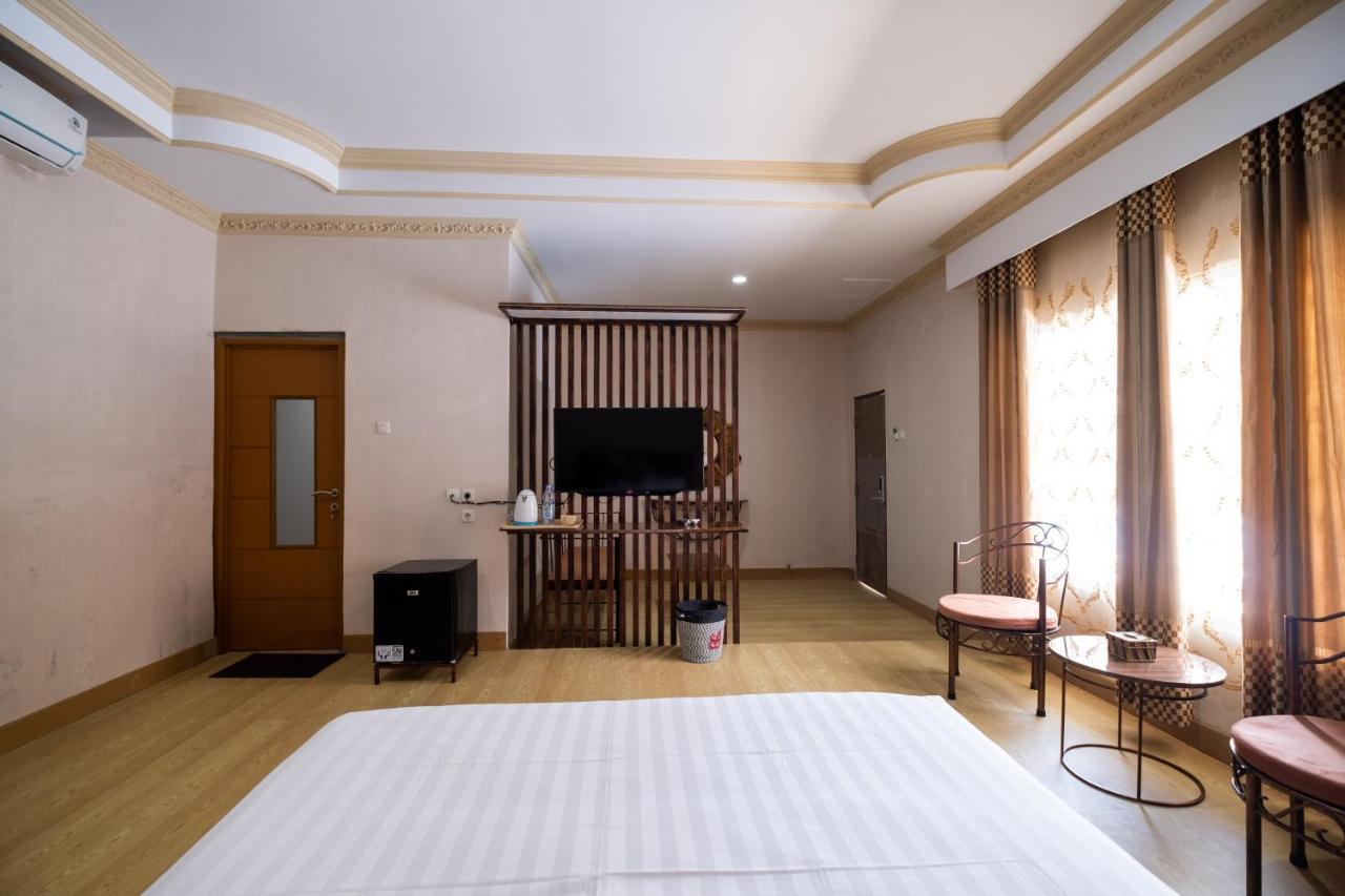 יוגיאקרטה Sartini Inn Jogja מראה חיצוני תמונה