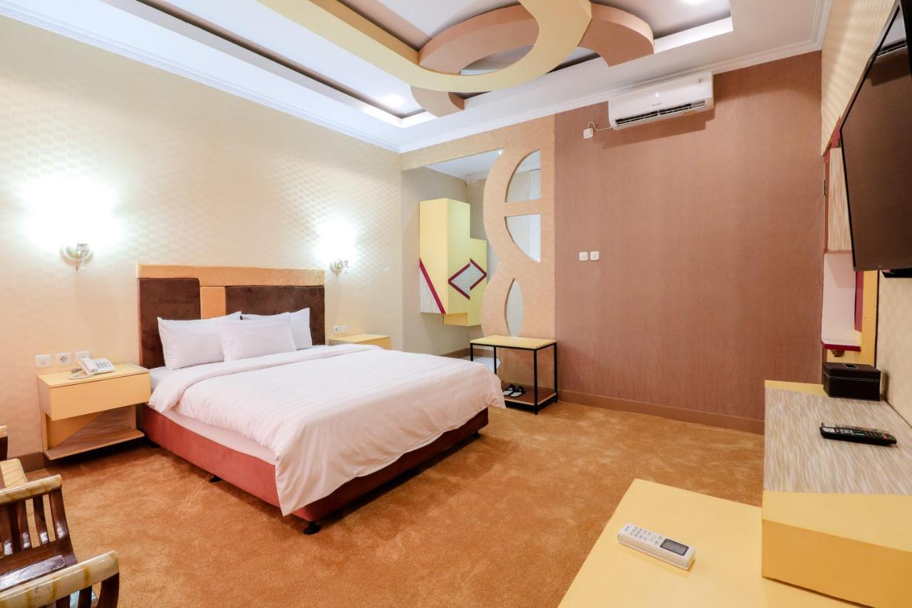יוגיאקרטה Sartini Inn Jogja מראה חיצוני תמונה