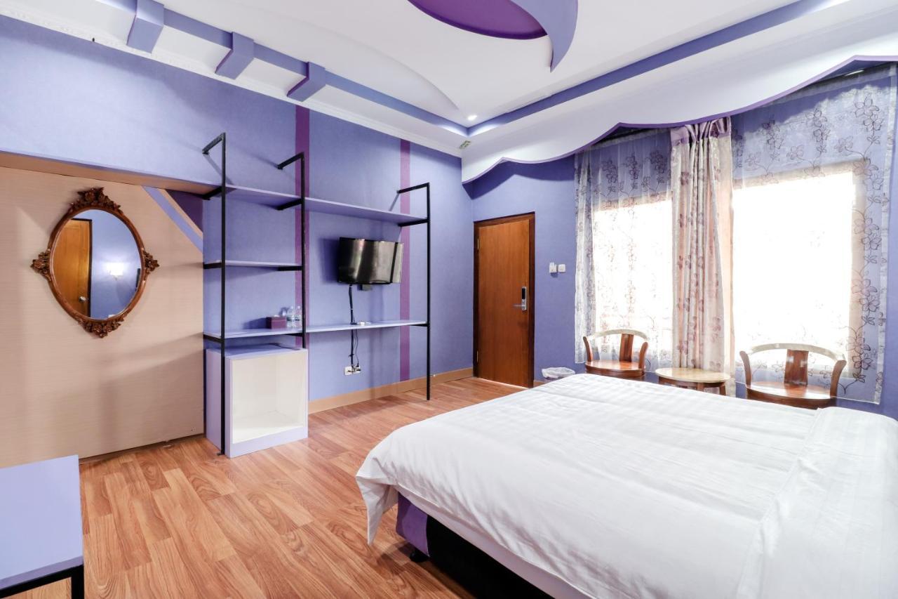 יוגיאקרטה Sartini Inn Jogja מראה חיצוני תמונה