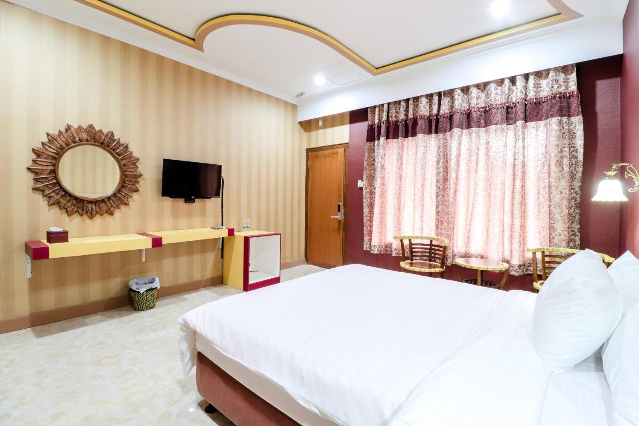 יוגיאקרטה Sartini Inn Jogja מראה חיצוני תמונה