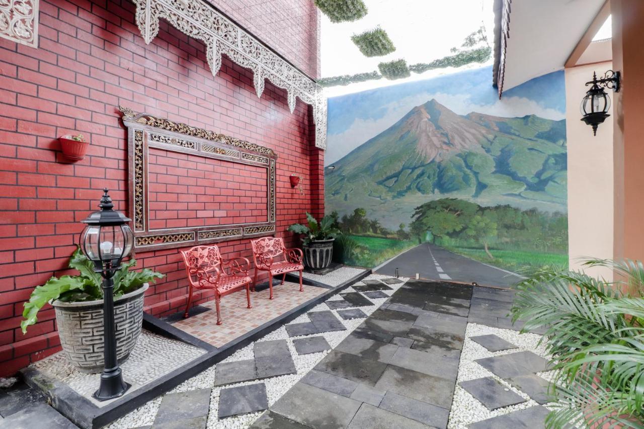 יוגיאקרטה Sartini Inn Jogja מראה חיצוני תמונה